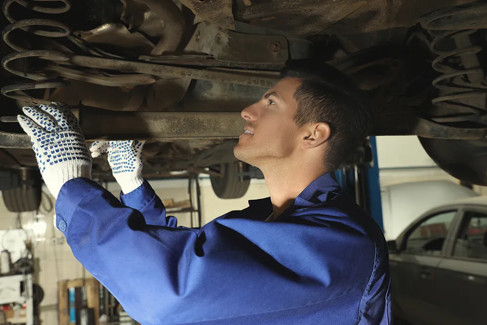 Common Suspension Issues in Waterford and Highland, Michigan